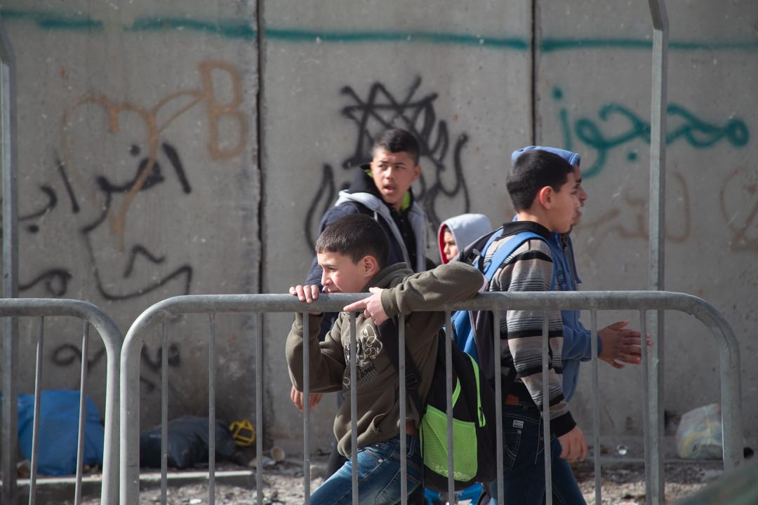Vendedor ambulante en una calle de Cisjordania
